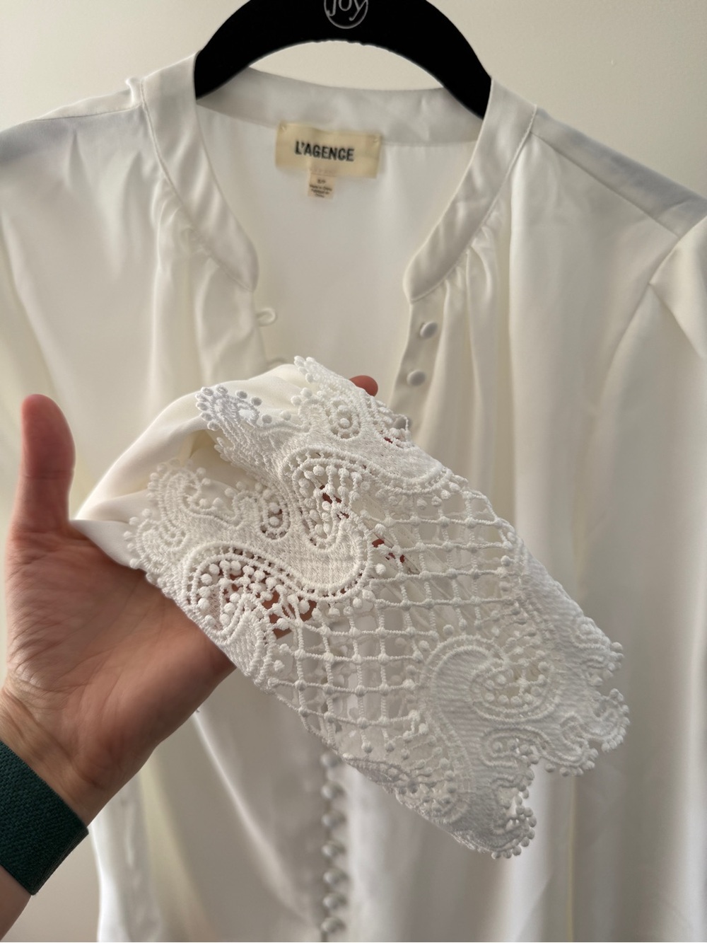 L'AGENCE Ava Lace Cuff Blouse | Size S - Picture 6 of 12